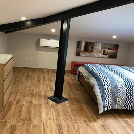 Habitacion Con Cocina Y Bano ビルバオ エクステリア 写真