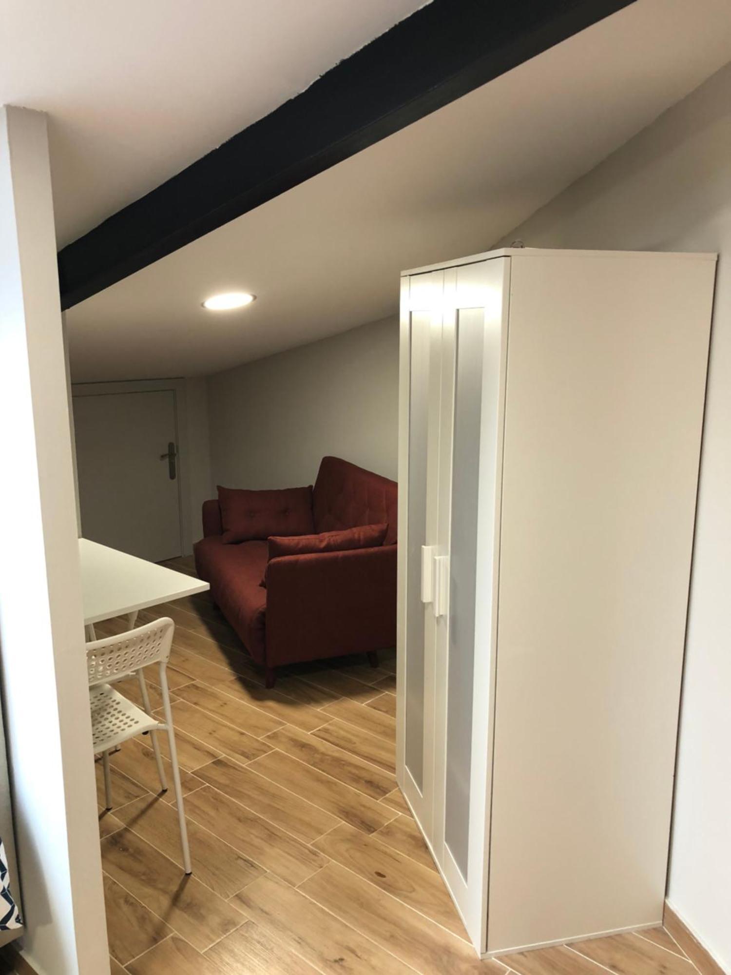 Habitacion Con Cocina Y Bano ビルバオ エクステリア 写真