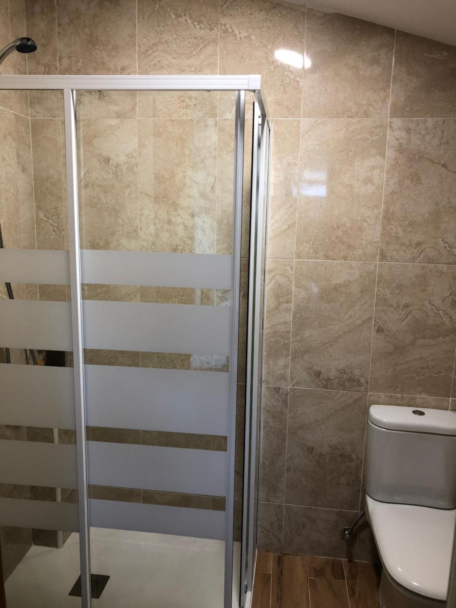 Habitacion Con Cocina Y Bano ビルバオ エクステリア 写真
